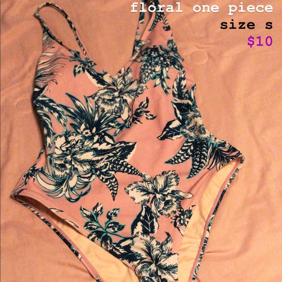 Charlotte Russe Other - One piece bathing suit